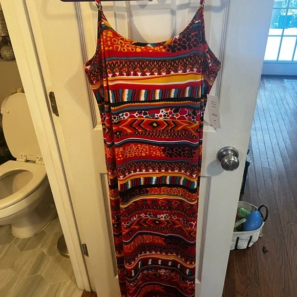 Vibrant Multicolor Maxi Dress - Picture 1 of 4